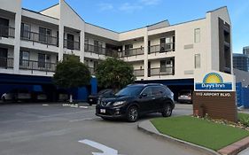 Days Inn By Wyndham San Francisco S/Oyster Point Airport